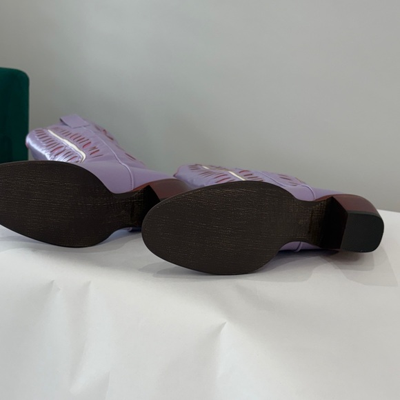 Lavender Boots - Picture 2 of 11